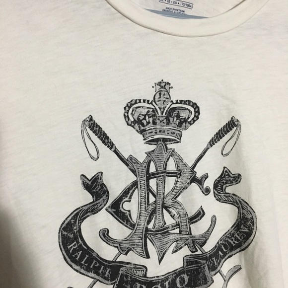 Polo - Picture 2 of 3